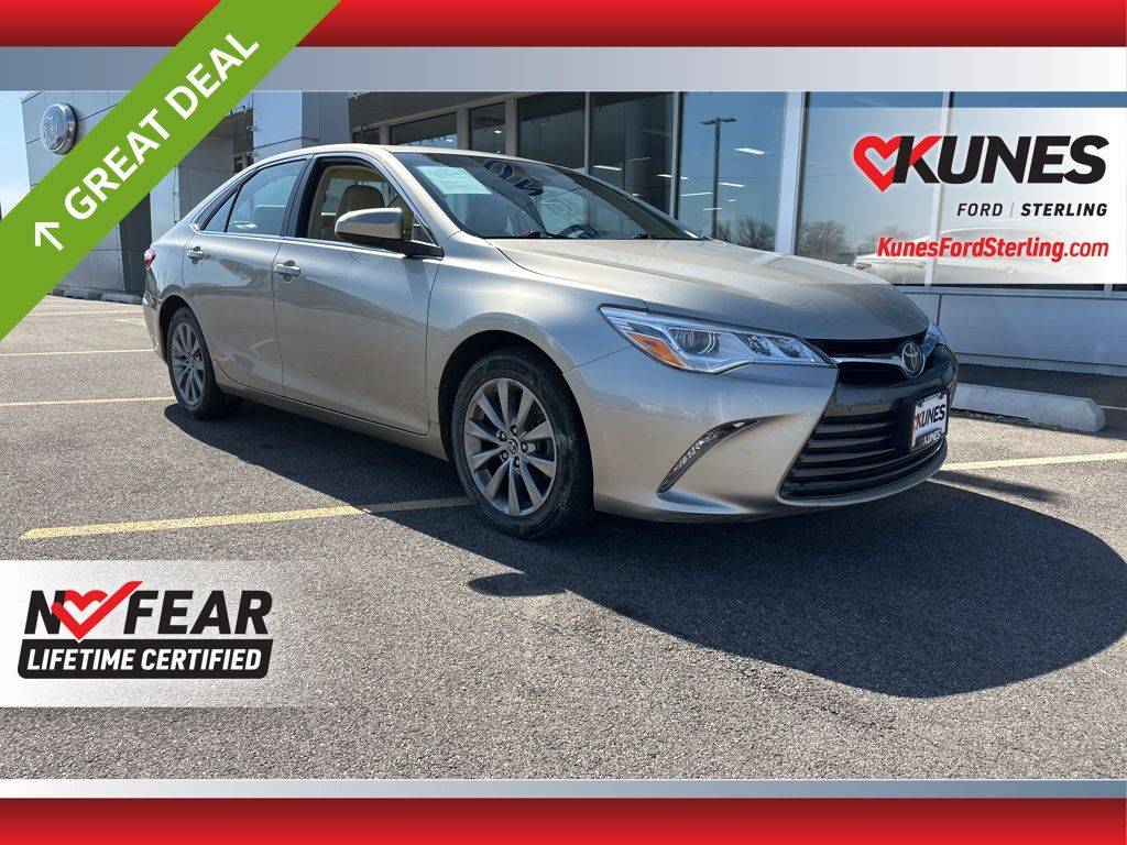 2016 Toyota Camry XSE V6 — Sedan — 73,825 mi — Sterling, IL