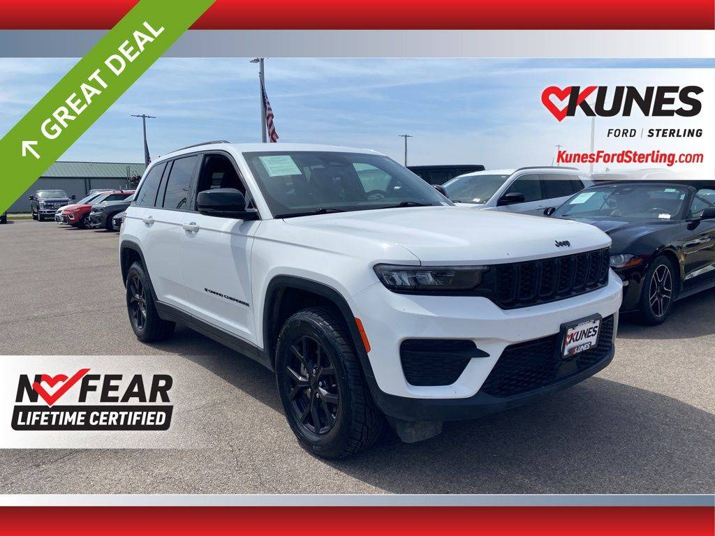 2024 Jeep Grand Cherokee Altitude — SUV — 30,989 mi — Sterling, IL