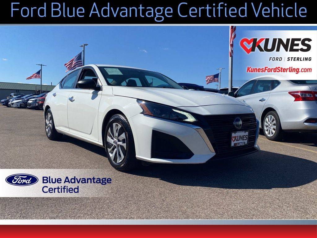 2024 Nissan Altima S — Sedan — 43,665 mi — Sterling, IL