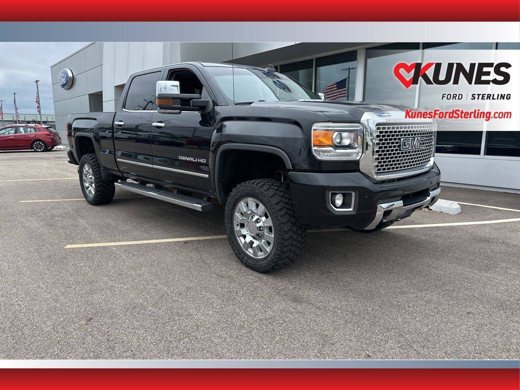 2016 GMC Sierra 2500HD Denali — Pickup Truck — 112,183 mi — Sterling, IL