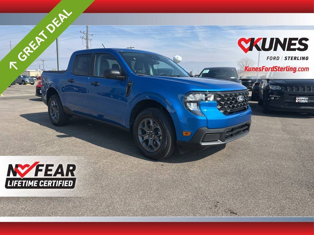 2025 Ford Maverick XLT — Pickup Truck — 684 mi — Sterling, IL