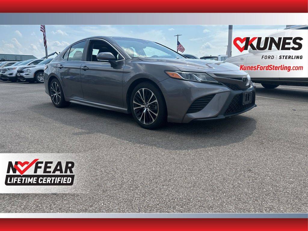 2018 Toyota Camry L — Sedan — 92,026 mi — Sterling, IL