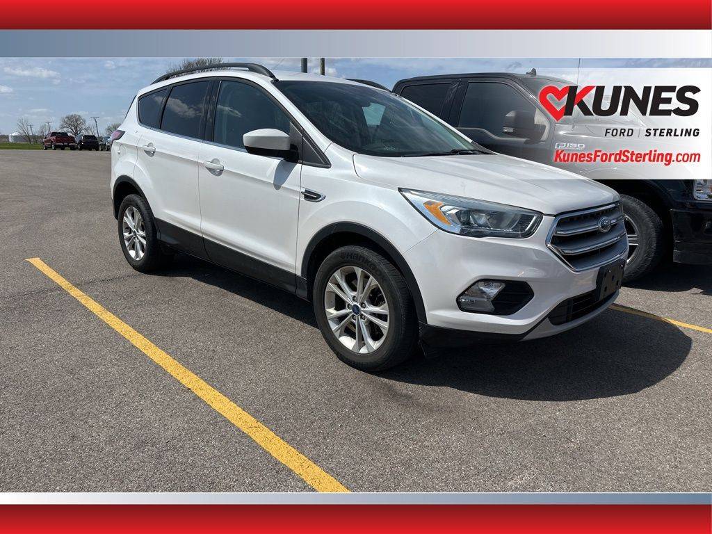 2017 Ford Escape SE — SUV — 113,538 mi — Sterling, IL