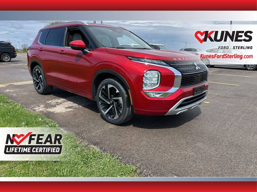 2023 Mitsubishi Outlander SEL — SUV — 53,960 mi — Sterling, IL