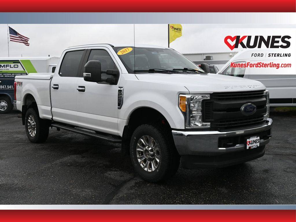 2017 Ford Super Duty F-250 XL — Pickup Truck — 137,353 mi — Sterling, IL