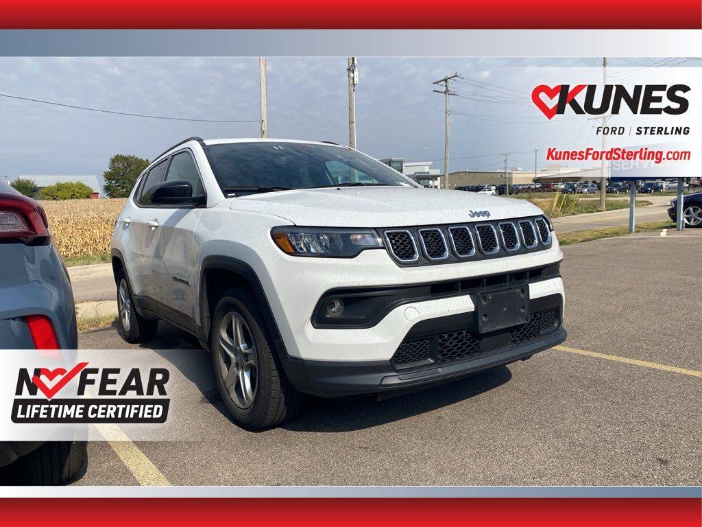 2023 Jeep Compass Latitude — SUV — 65,228 mi — Sterling, IL
