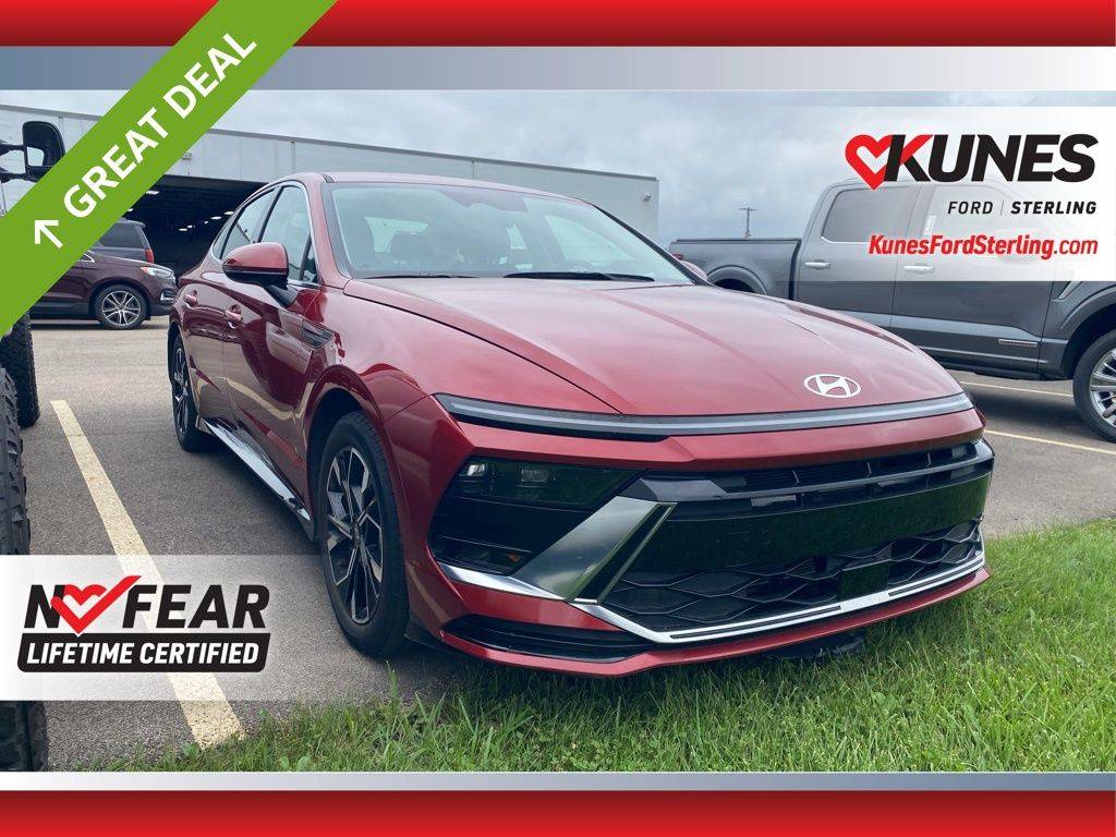 2024 Hyundai Sonata SEL — Sedan — 28,680 mi — Sterling, IL