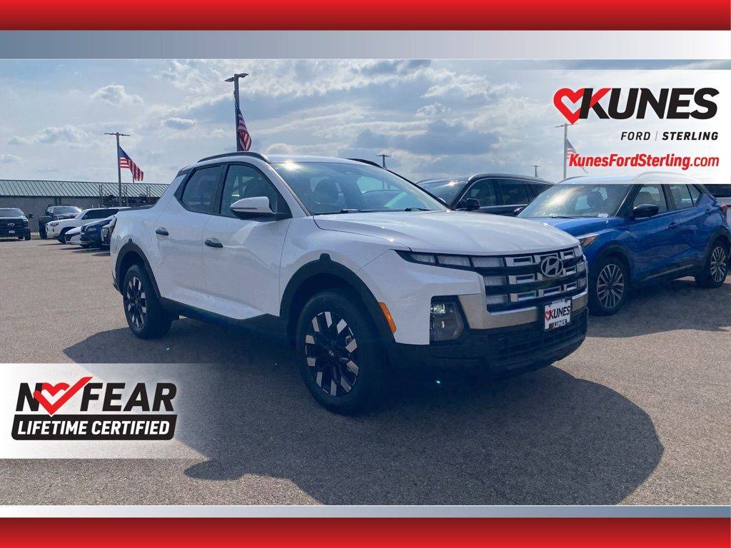 2025 Hyundai Santa Cruz SEL — Pickup Truck — 7,488 mi — Sterling, IL