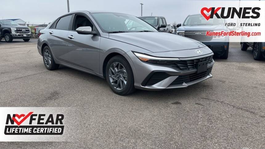 2024 Hyundai Elantra SEL — Sedan — 31,389 mi — Sterling, IL