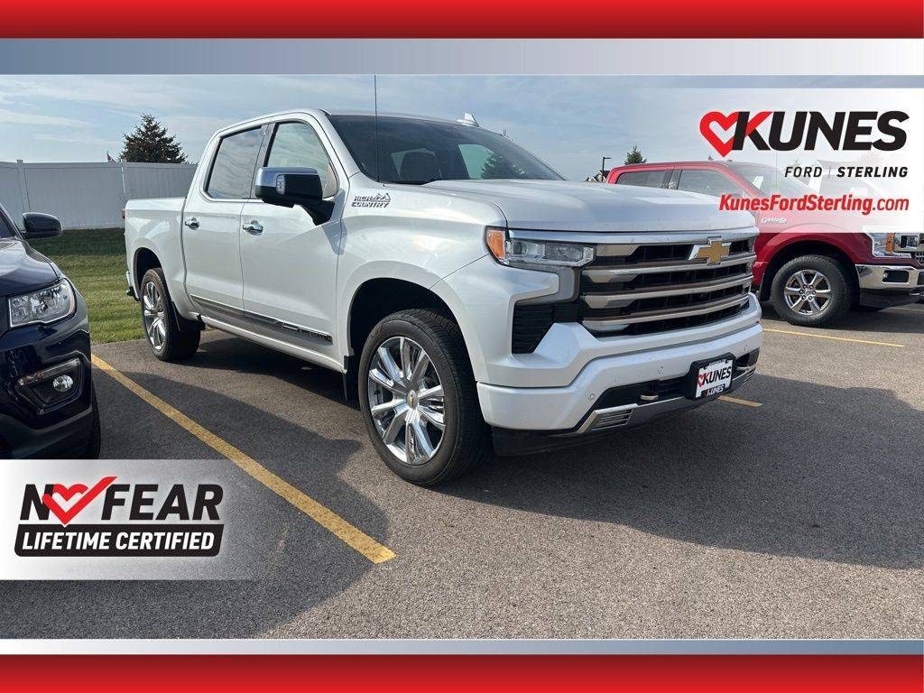2022 Chevrolet Silverado 1500 High Country — Pickup Truck — 33,450 mi — Sterling, IL