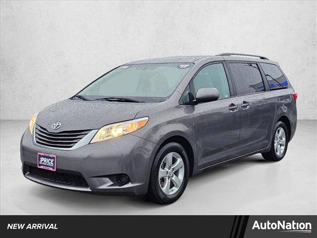 2017 Toyota Sienna LE — Minivan — 63,607 mi — Renton, WA