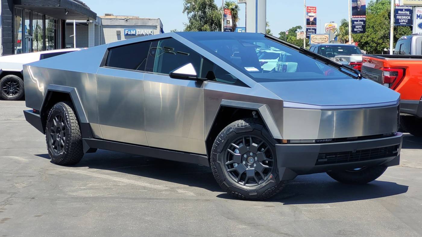 2024 Tesla Cybertruck Cyberbeast — Pickup Truck — 10 mi — Manteca, CA