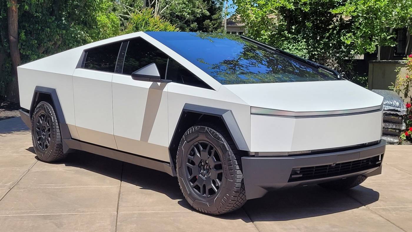 2024 Tesla Cybertruck Standard — Pickup Truck — 218 mi — Manteca, CA