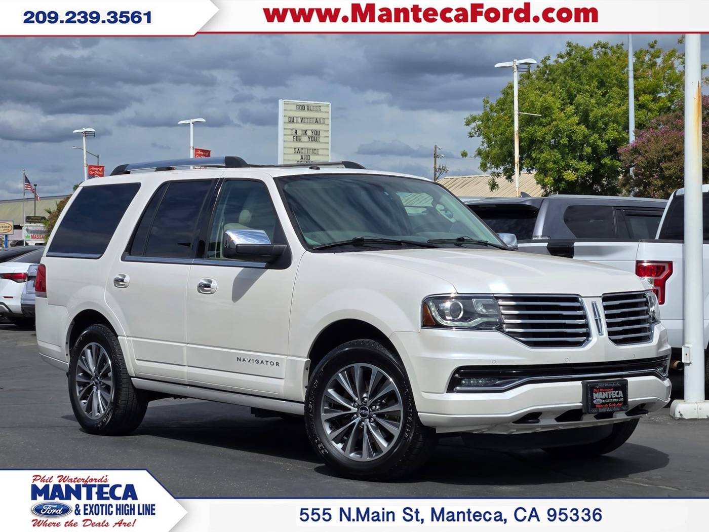 2017 Lincoln Navigator Select — SUV — 93,882 mi — Manteca, CA