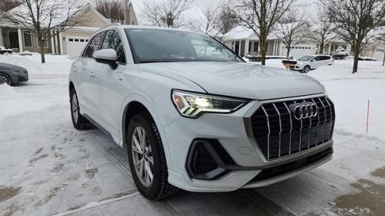 2023 Audi Q3 S line Premium — SUV — 1,736 mi — Creve Coeur, MO