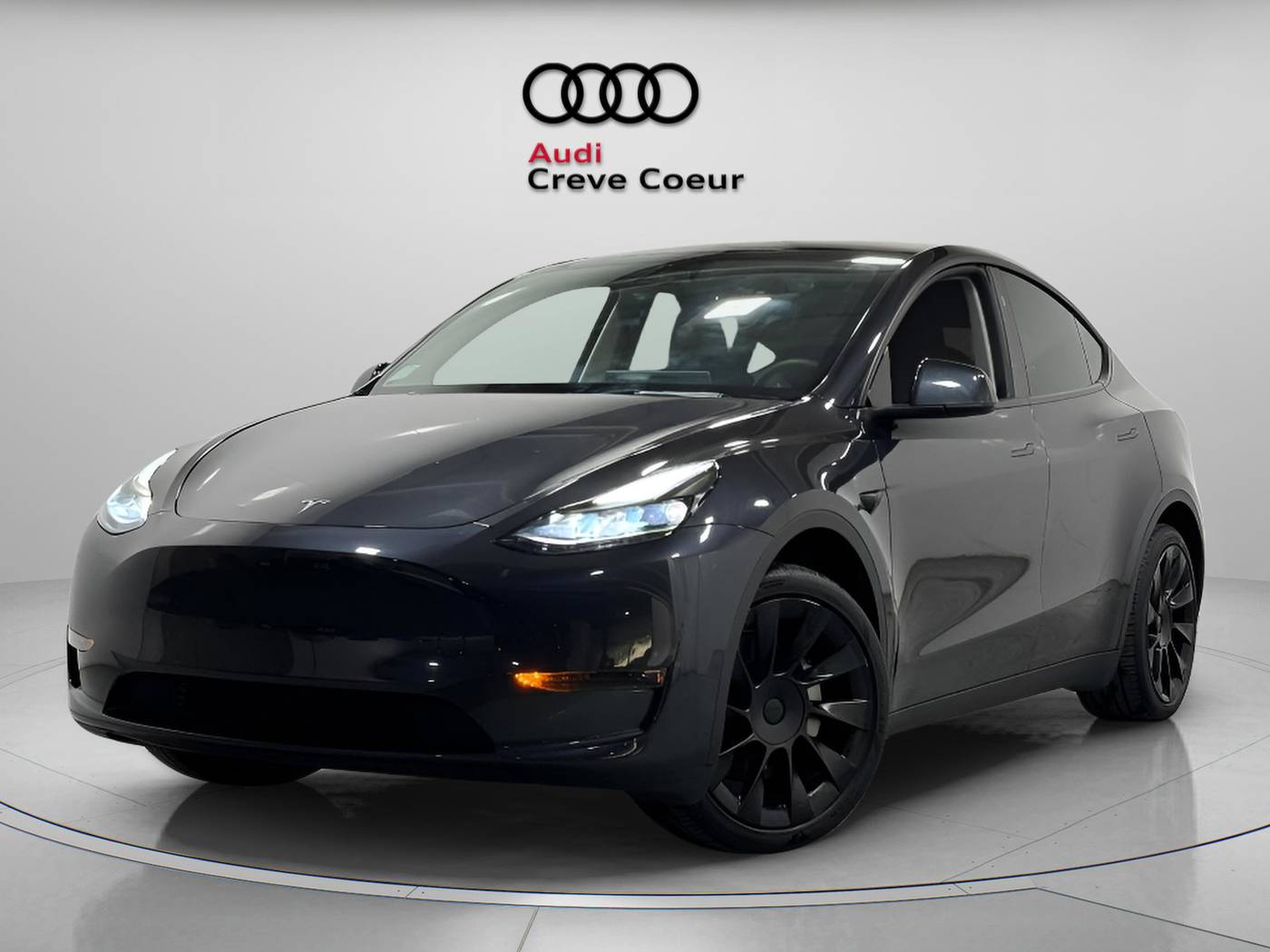 2024 Tesla Model Y Long Range — SUV — 17,548 mi — Creve Coeur, MO
