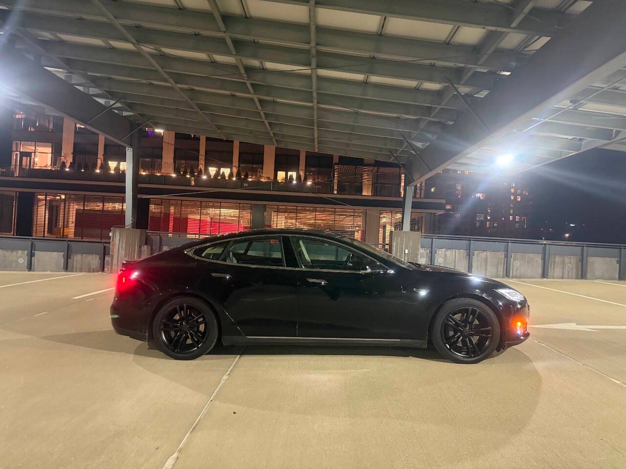 2012 Tesla Model S Signature — Hatchback — 155,238 mi — Vienna, VA