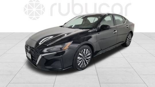2023 Nissan Altima SV — Sedan — 22,195 mi — Hayward, CA