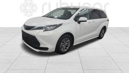 2022 Toyota Sienna LE — Minivan — 67,708 mi — Atlanta, GA