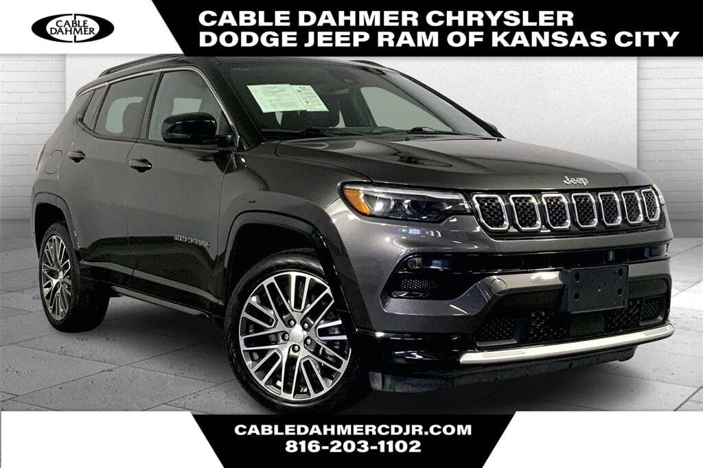 2023 Jeep Compass Limited — SUV — 18,206 mi — Kansas City, MO