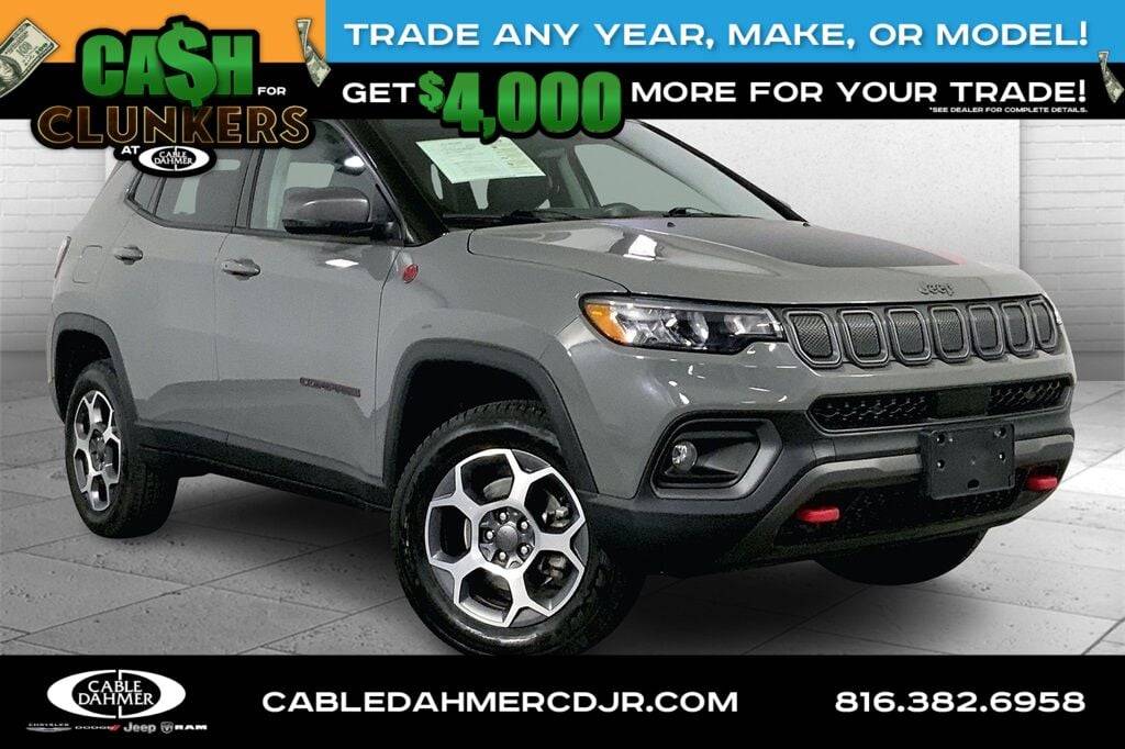 2022 Jeep Compass Trailhawk — SUV — 30,571 mi — Kansas City, MO
