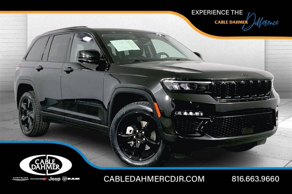 2023 Jeep Grand Cherokee Limited — SUV — 63,391 mi — Kansas City, MO
