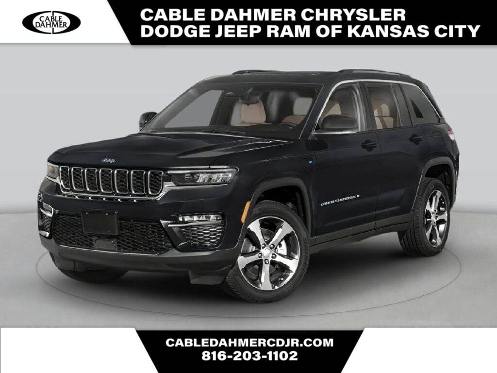 2024 Jeep Grand Cherokee Altitude — SUV — 37,098 mi — Kansas City, MO