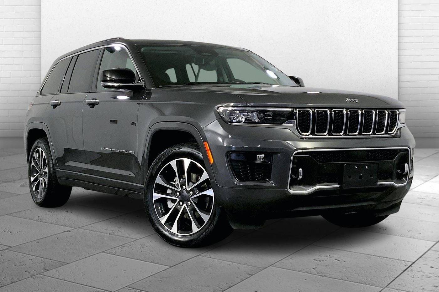 2022 Jeep Grand Cherokee Overland — SUV — 44,358 mi — Kansas City, MO