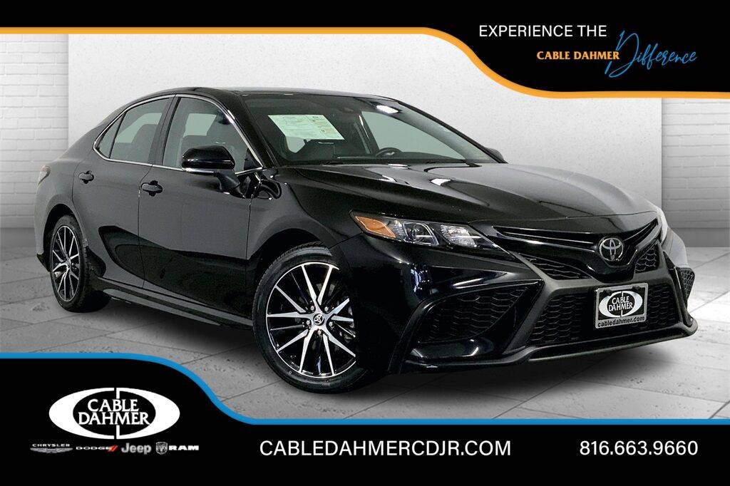 2023 Toyota Camry SE — Sedan — 55,545 mi — Kansas City, MO