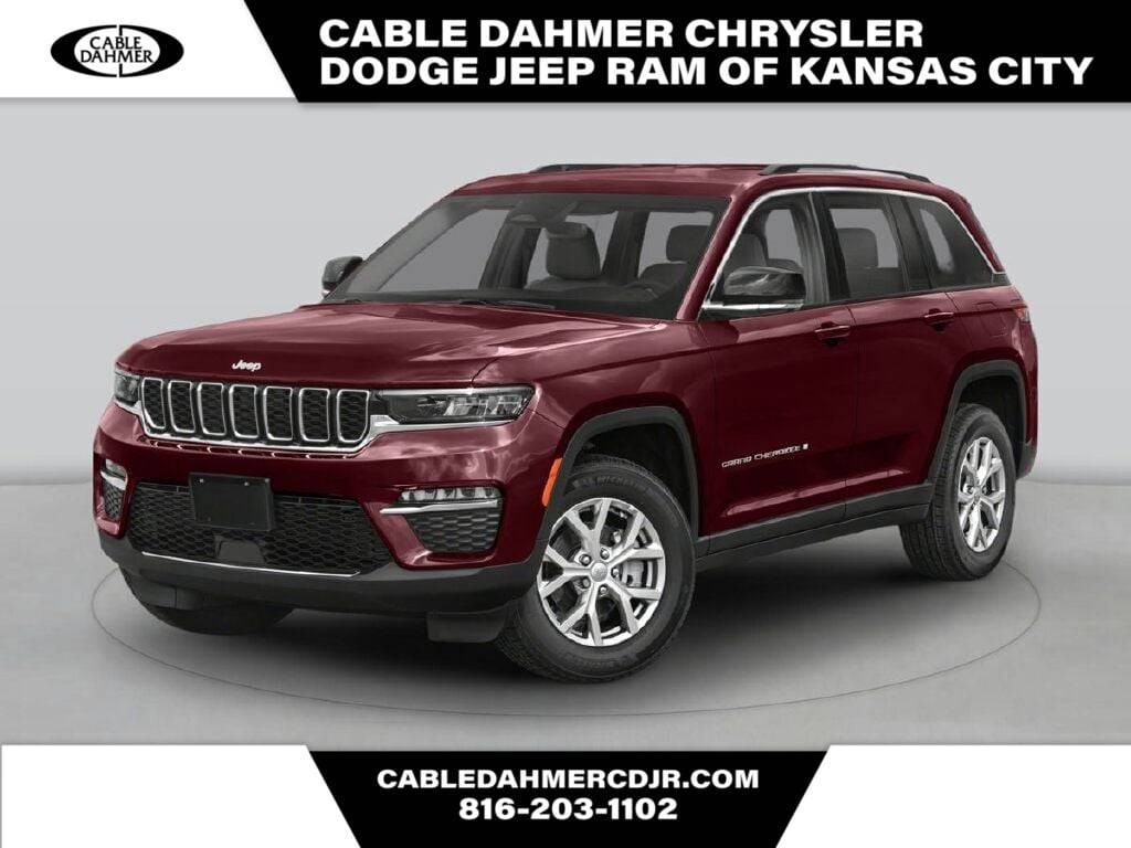 2024 Jeep Grand Cherokee Altitude — SUV — 32,721 mi — Kansas City, MO