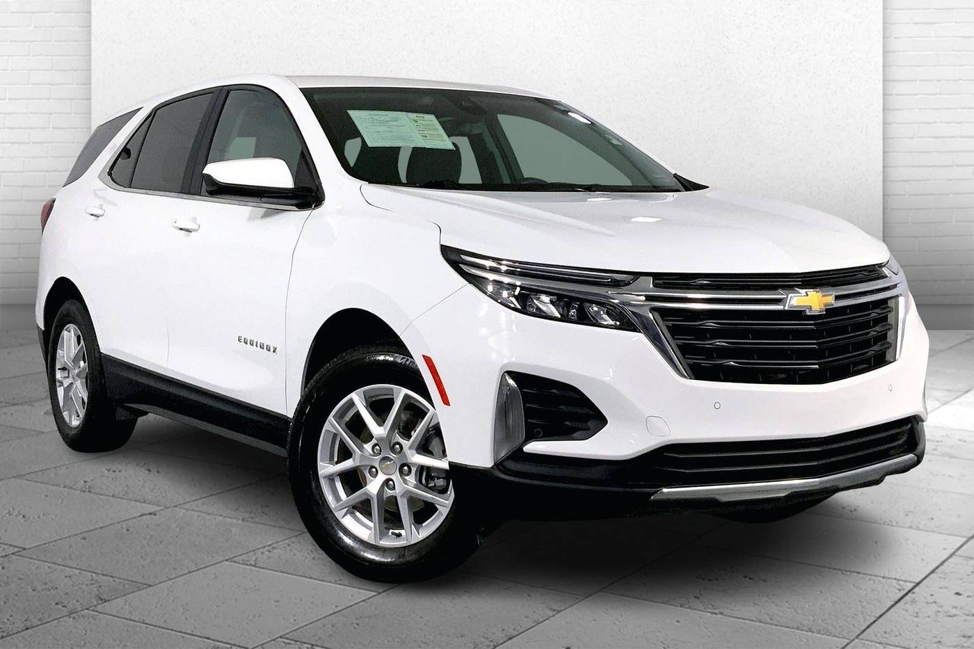 2023 Chevrolet Equinox LT — SUV — 25,032 mi — Kansas City, MO