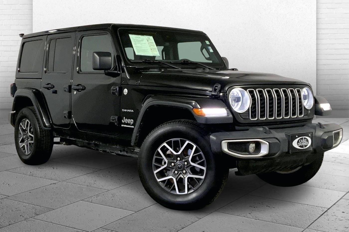 2024 Jeep Wrangler Sahara — SUV — 41,410 mi — Kansas City, MO