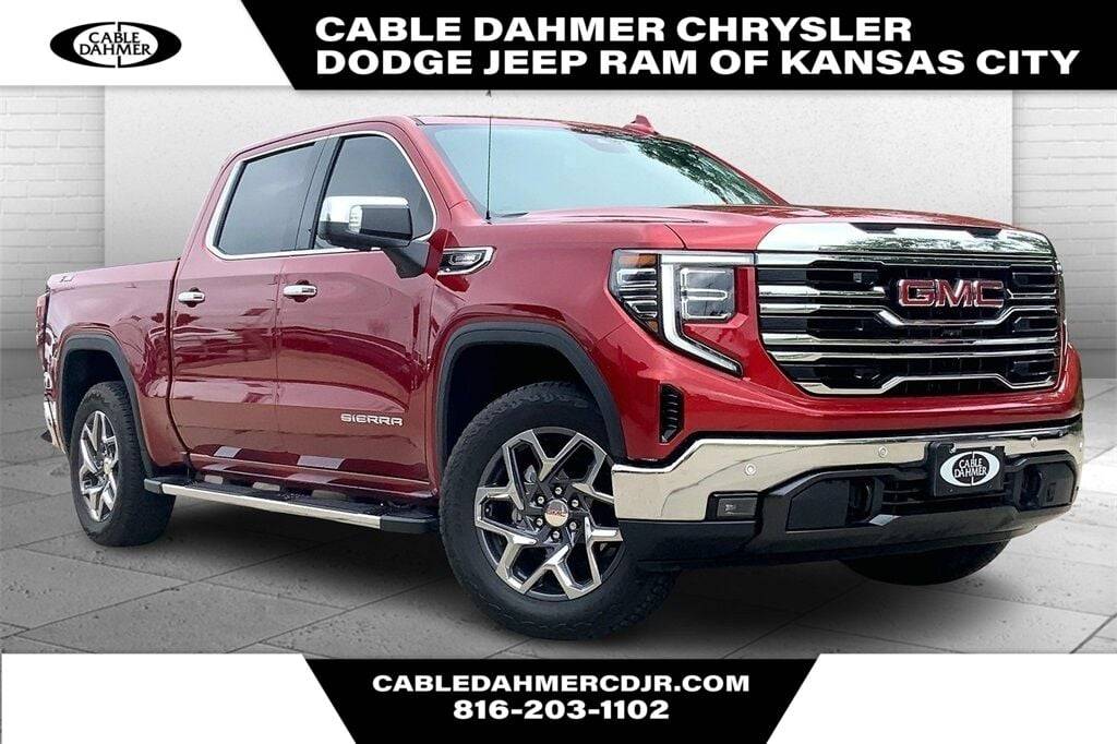 2024 GMC Sierra 1500 SLT — Pickup Truck — 6,197 mi — Kansas City, MO
