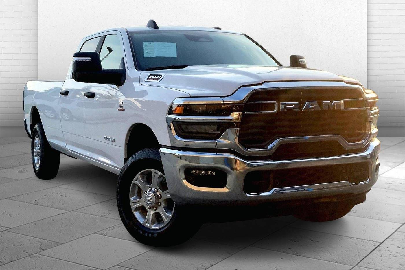 2025 Ram 3500 Big Horn — Pickup Truck — 5 mi — Kansas City, MO
