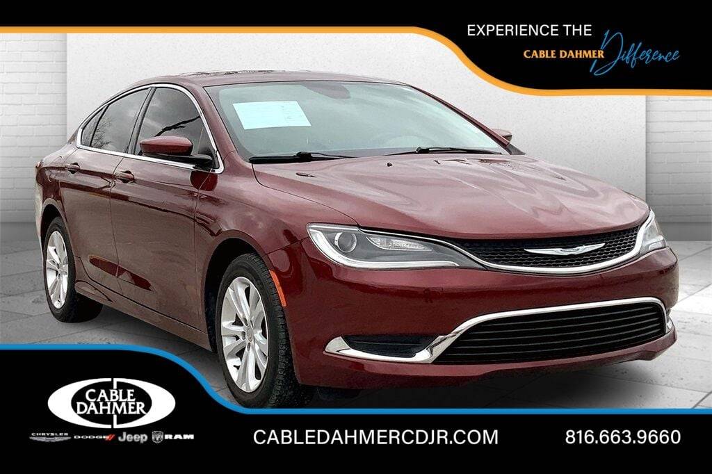 2016 Chrysler 200 Limited — Sedan — 69,275 mi — Kansas City, MO