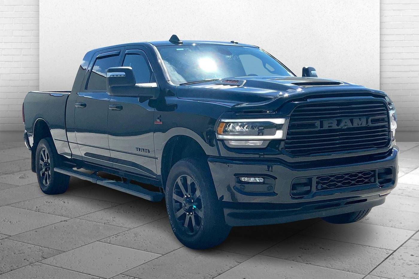 2023 Ram 2500 Laramie — Pickup Truck — 26,853 mi — Kansas City, MO