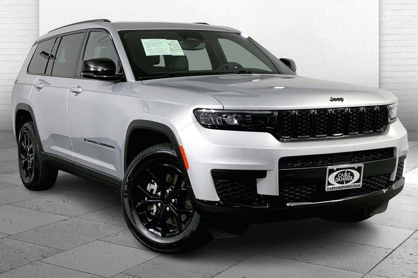 2024 Jeep Grand Cherokee Altitude — SUV — 41,370 mi — Kansas City, MO