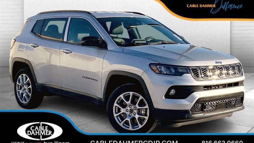 2025 Jeep Compass Latitude — SUV — 9 mi — Kansas City, MO