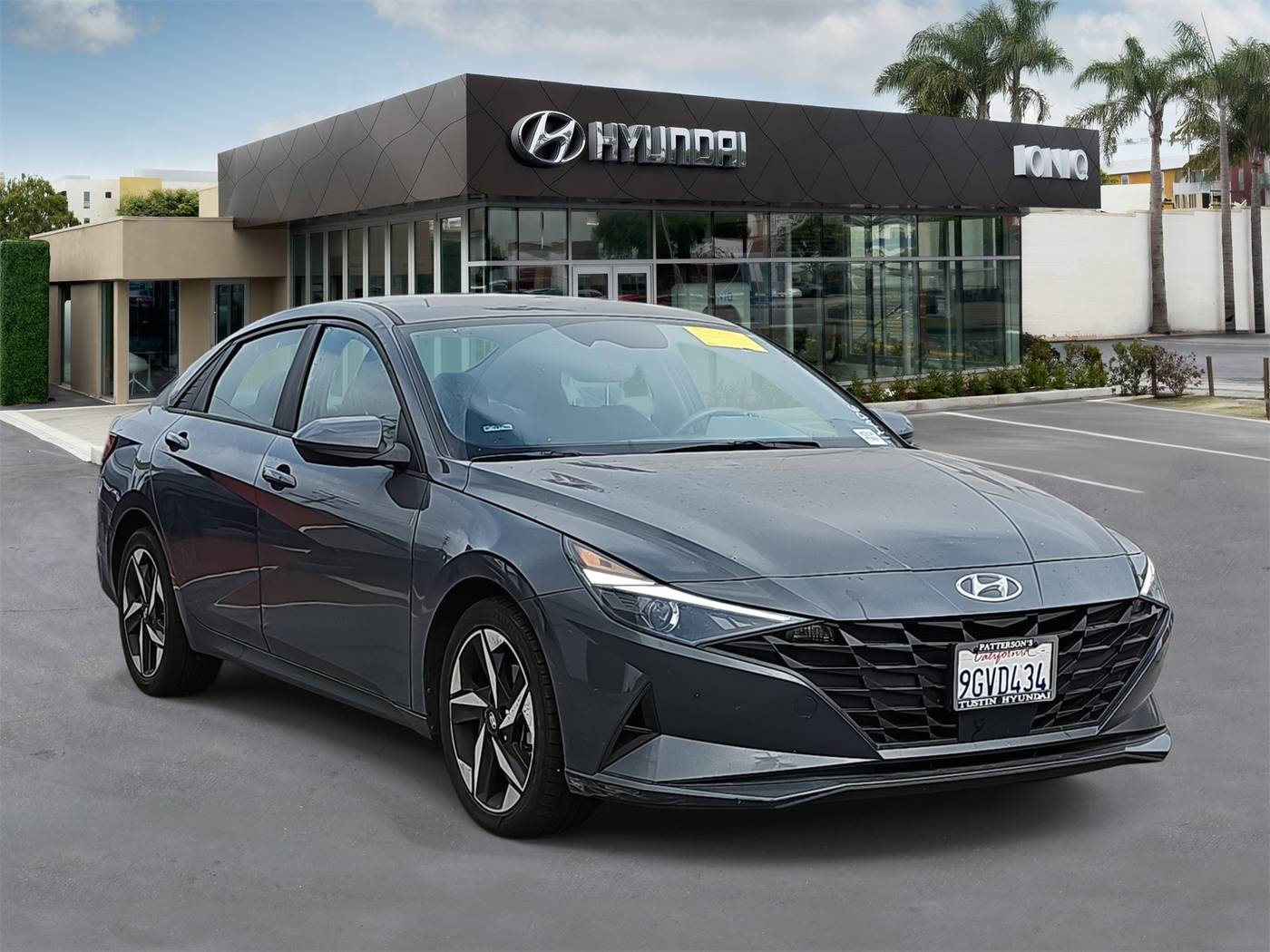 2023 Hyundai Elantra SEL — Sedan — 33,887 mi — Santa Monica, CA