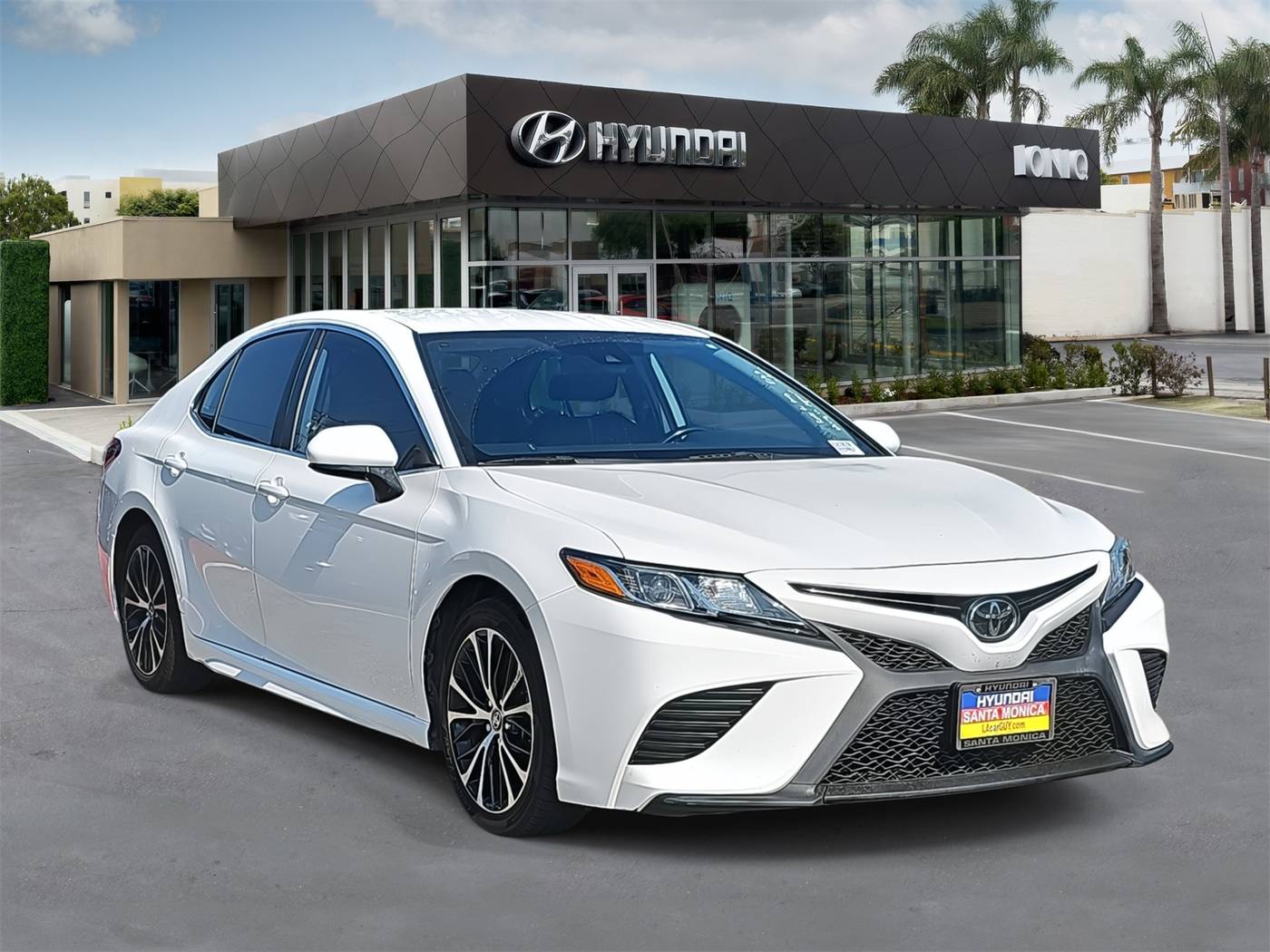 2019 Toyota Camry L — Sedan — 80,572 mi — Santa Monica, CA