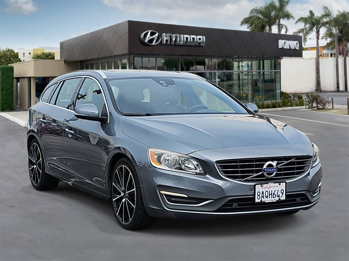 2017 Volvo V60 Premier — Wagon — 108,338 mi — Santa Monica, CA