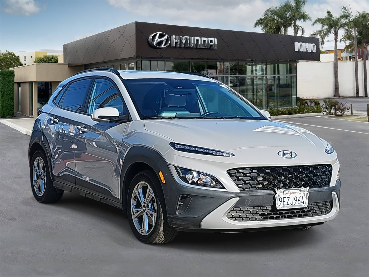 2023 Hyundai Kona SEL — SUV — 16,731 mi — Santa Monica, CA