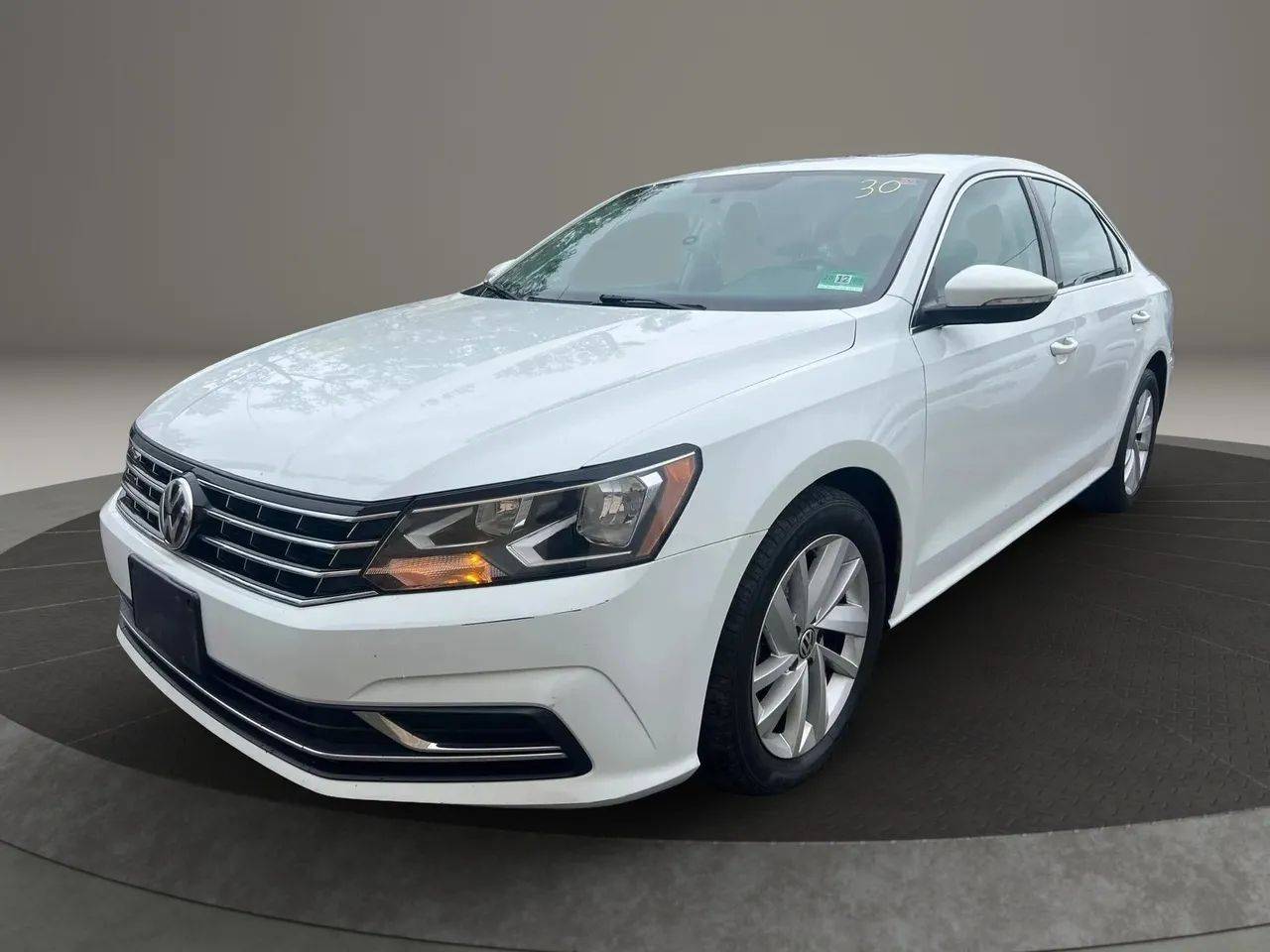 2018 Volkswagen Passat 2.0T SE — Sedan — 115,424 mi — Mountain Lakes, NJ