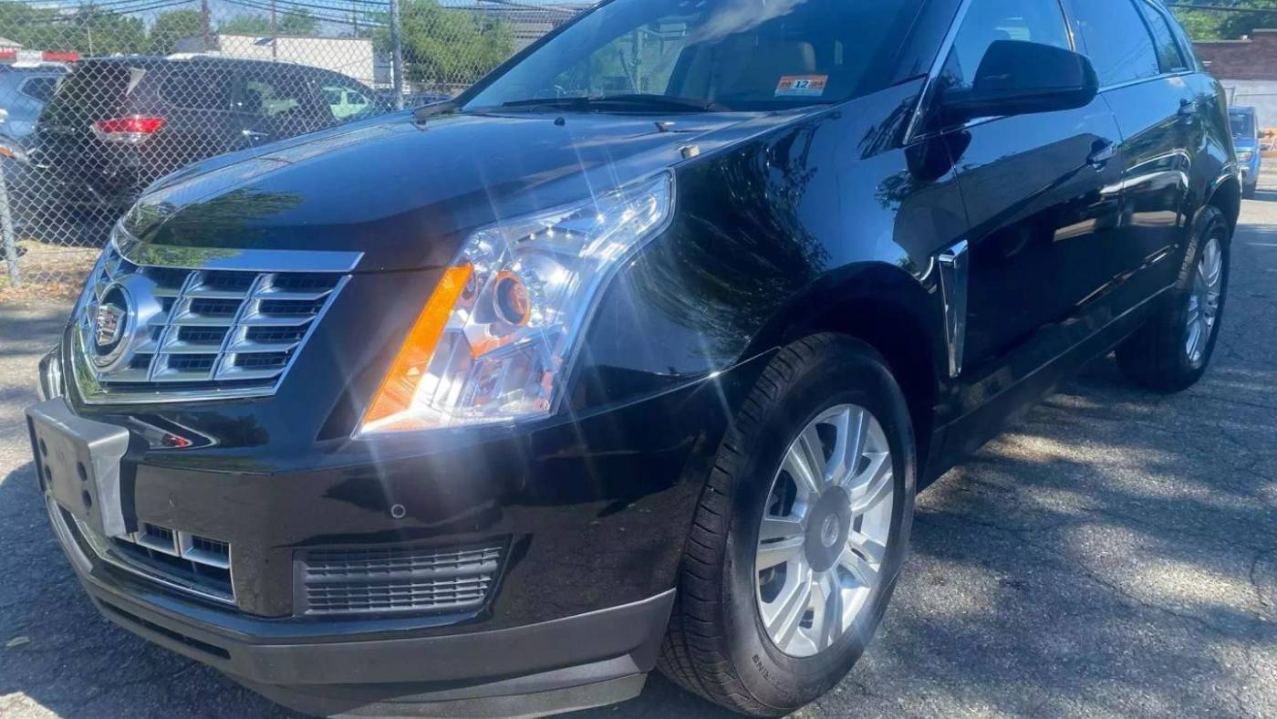 2015 Cadillac SRX Luxury Collection — SUV — 95,549 mi — Mountain Lakes, NJ