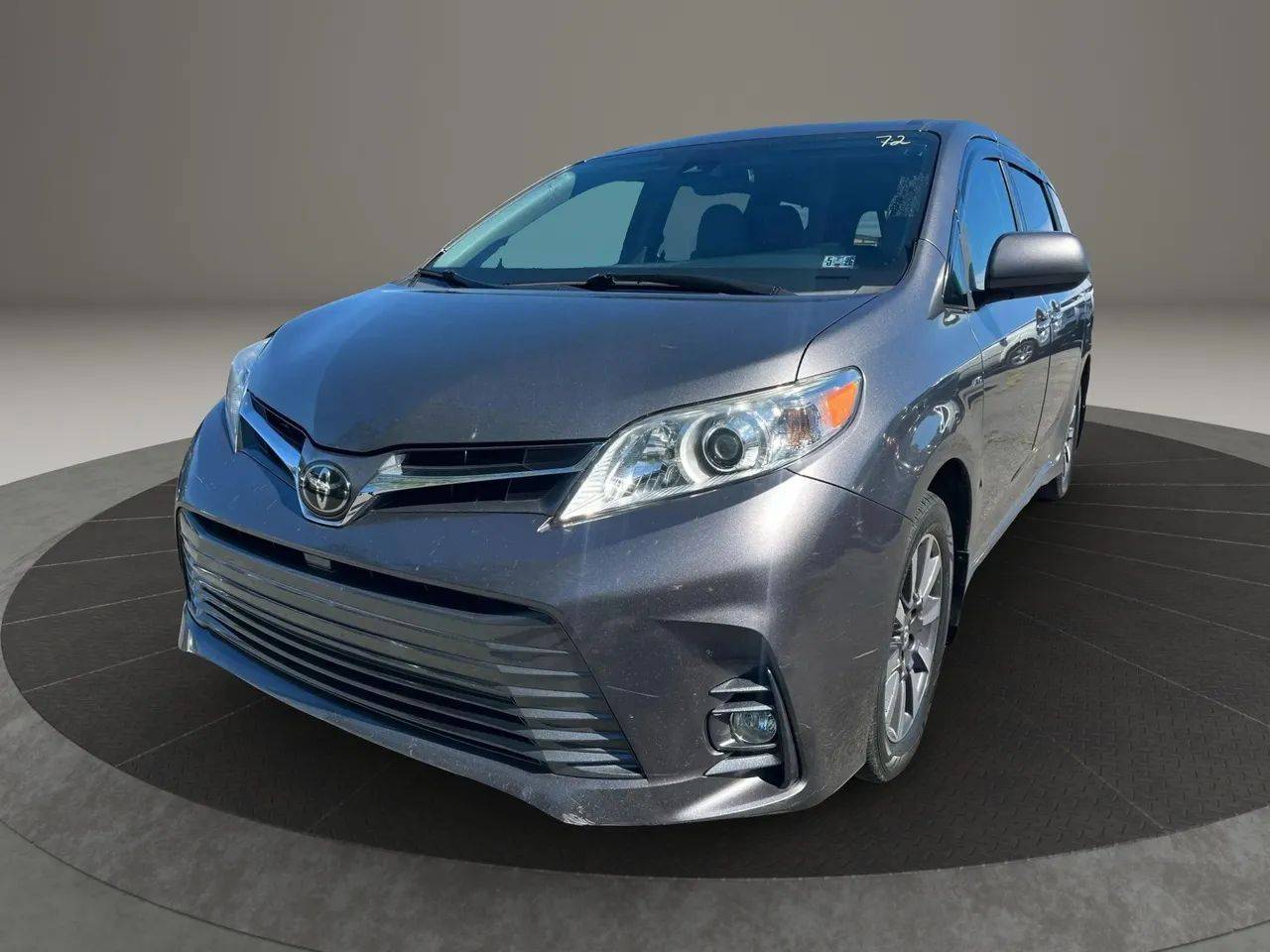 2018 Toyota Sienna XLE — Minivan — 131,621 mi — Mountain Lakes, NJ
