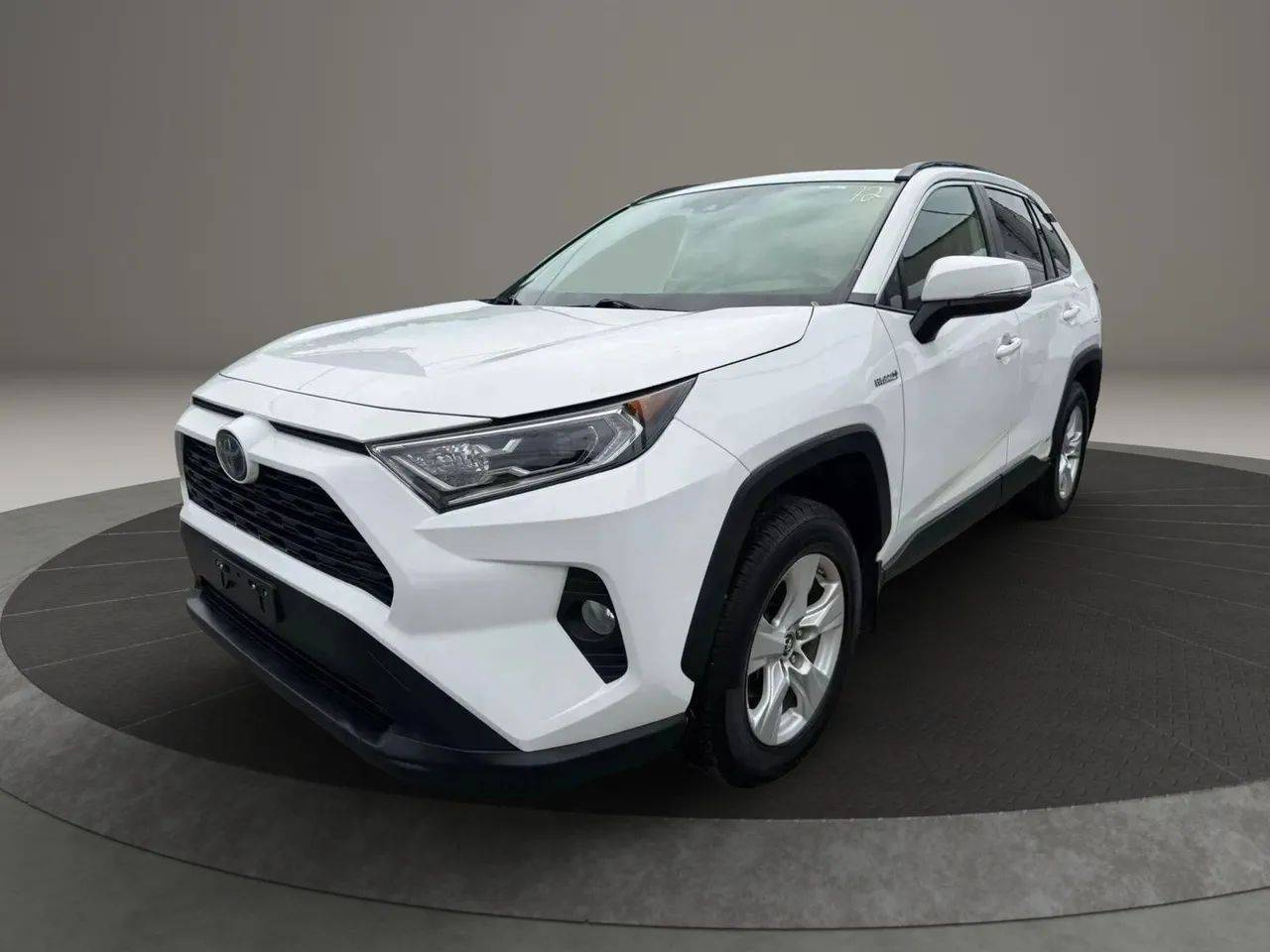 2019 Toyota RAV4 Hybrid XLE — SUV — 123,454 mi — Mountain Lakes, NJ