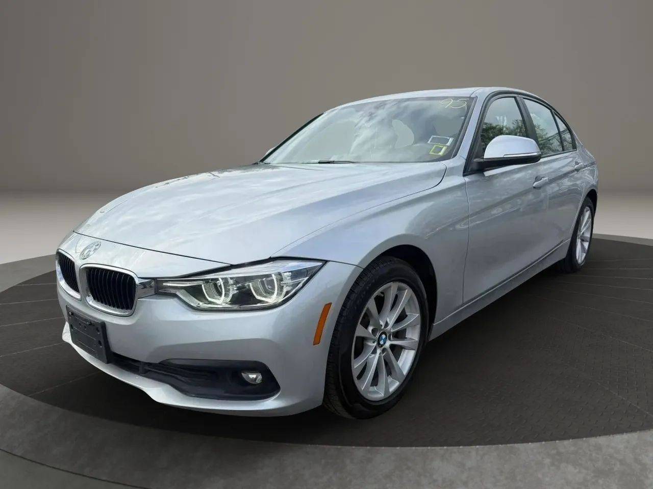 2018 BMW 3 Series 320i