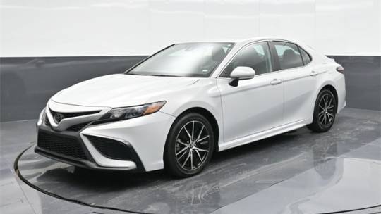 2022 Toyota Camry SE — Sedan — 57,489 mi — Beaumont, TX