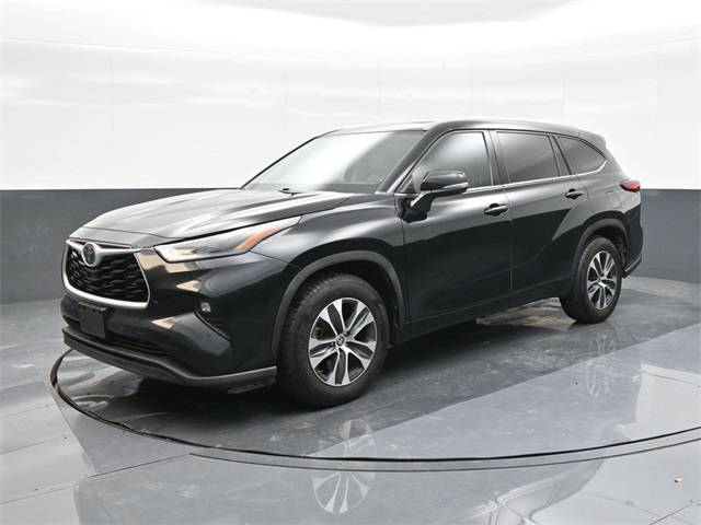 2021 Toyota Highlander XLE — SUV — 77,263 mi — Beaumont, TX