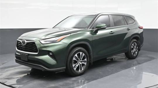 2023 Toyota Highlander XLE — SUV — 23,170 mi — Beaumont, TX